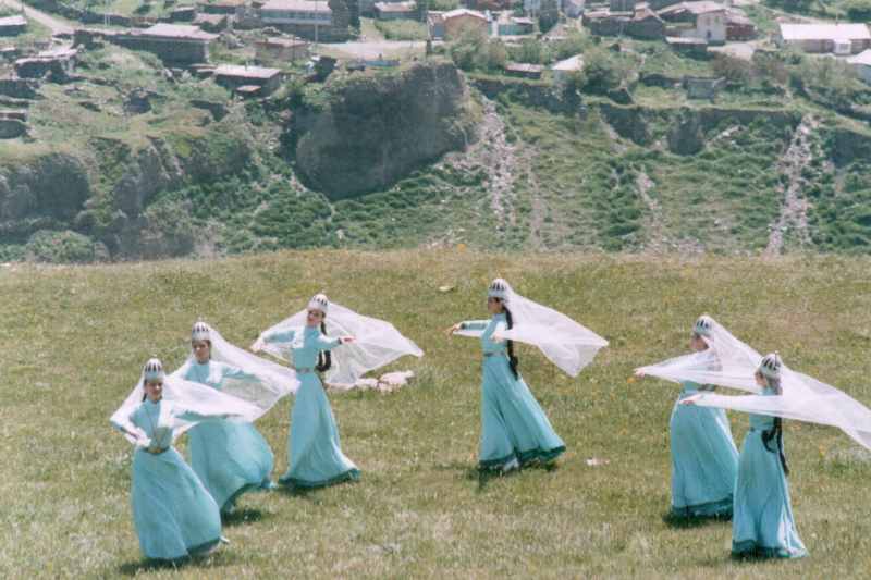 Фотоальбом танцевального ансамбля 'Скиф'